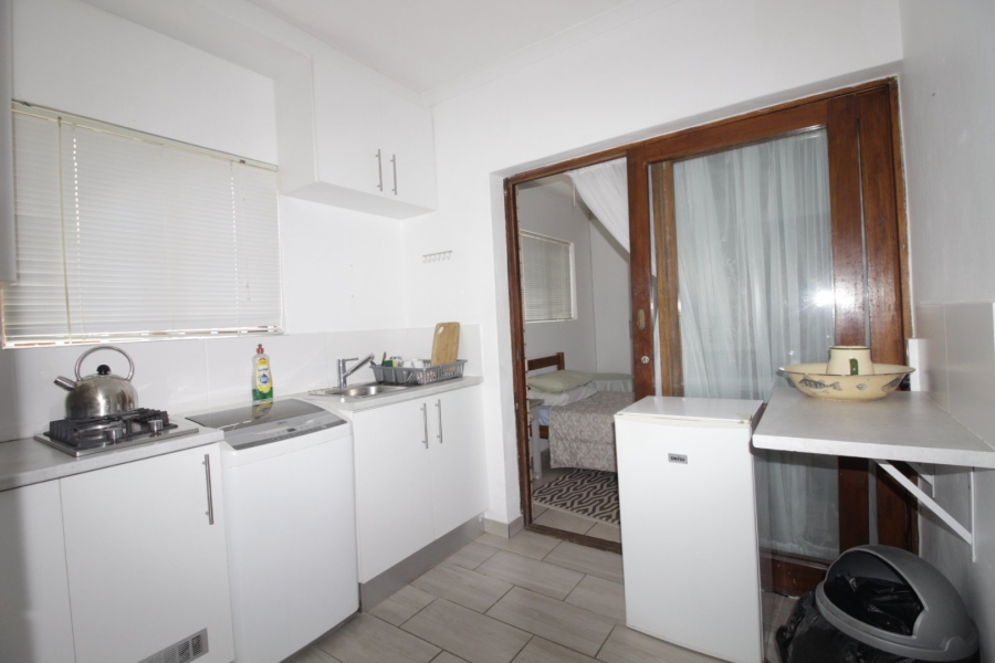 4 Bedroom Property for Sale in Wavecrest Eastern Cape